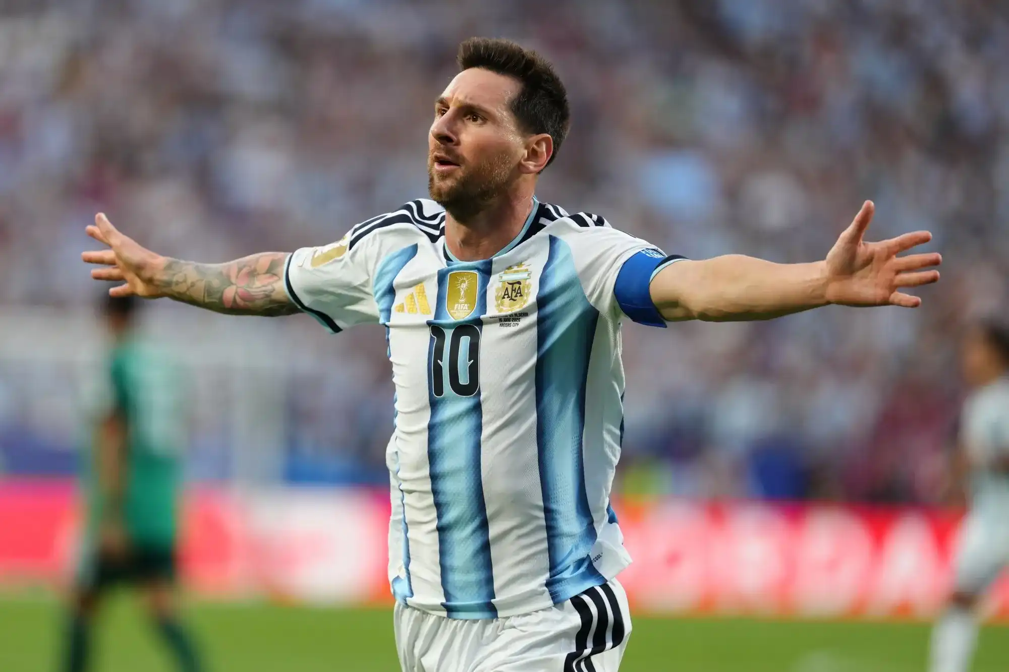 Messi pin live